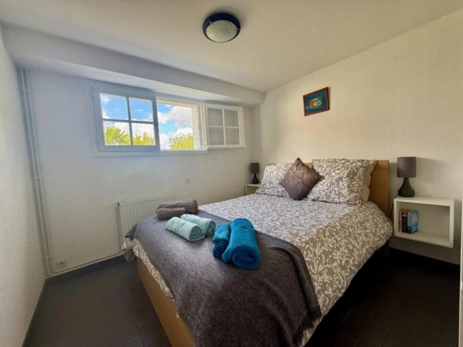 Photos 15 - Tourist - House