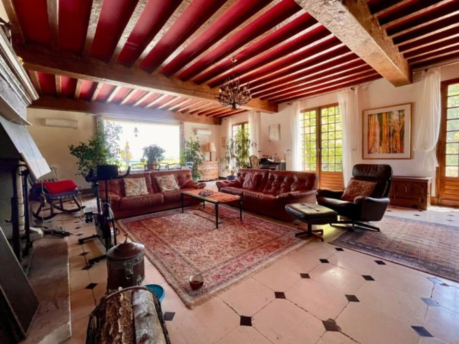 Photos 7 - Equestrian - House