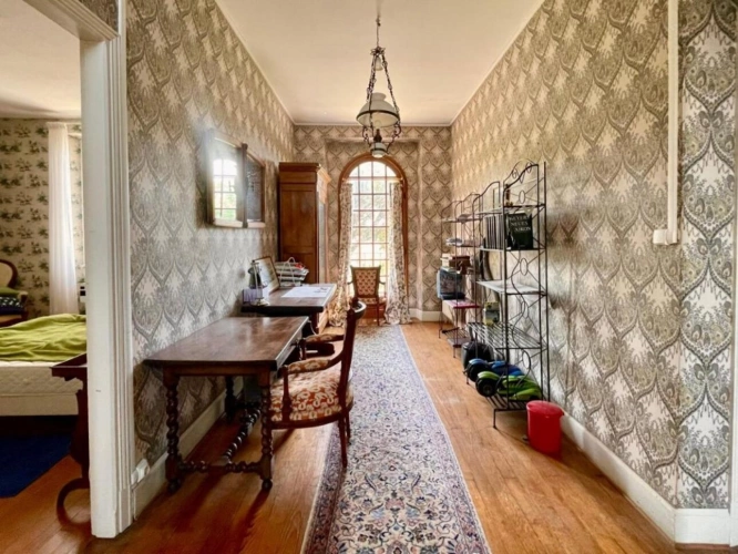 Photos 11 - Equestrian - House