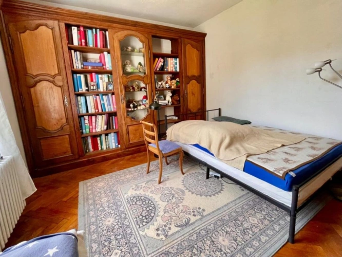 Photos 18 - Equestrian - House