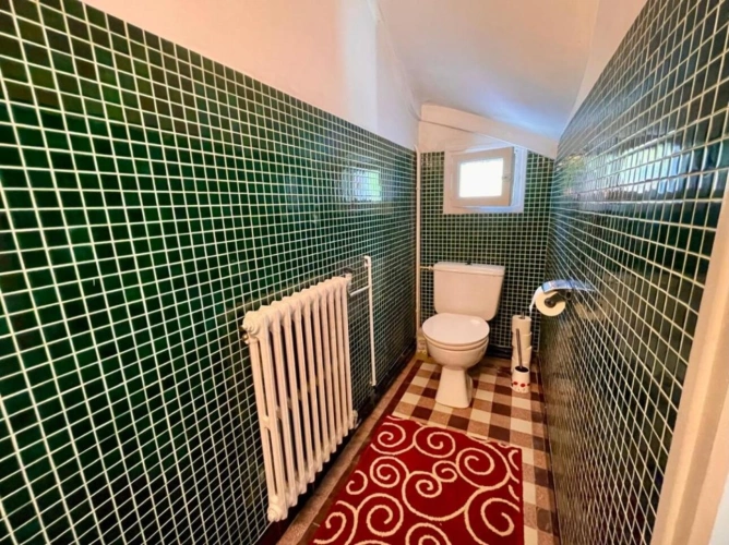 Photos 20 - Equestrian - House