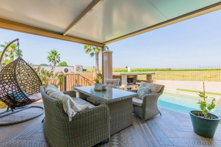 Photos 5 - Prestigious - Mansion