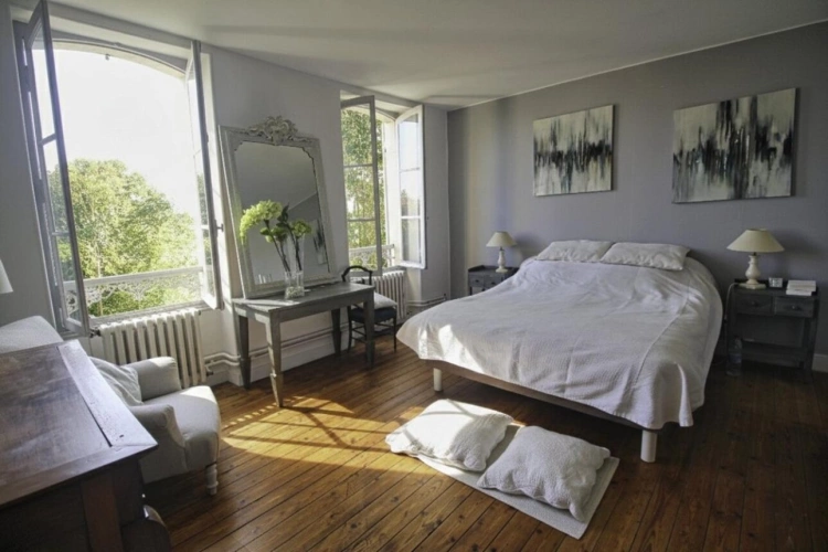 Photos 5 - Tourist - Character property