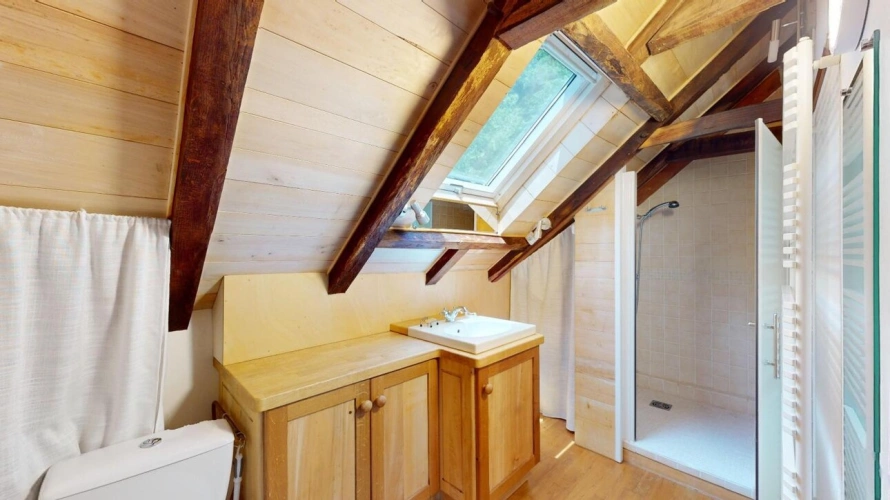 Photos 8 - Tourist - Estate