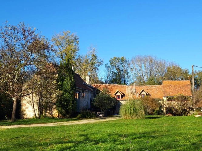 Photos 1 - Rurale - Maison et dépendances