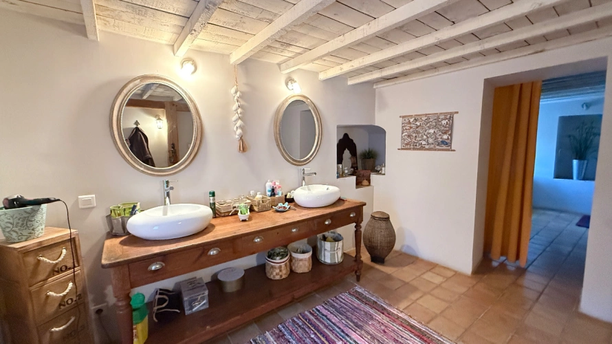 Photos 12 - Prestigious - The Cévenol Art of Living, between Elegance, Nature and Absolute Serenity