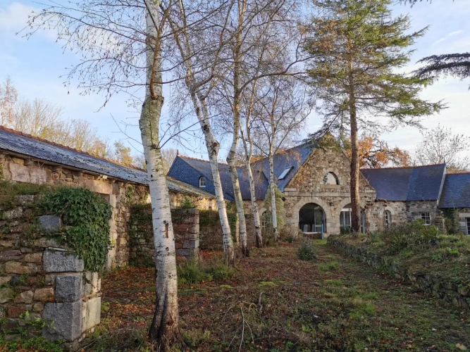 Photos 6 - Prestige - Ensemble en pierres de 850 m² environ proche mer