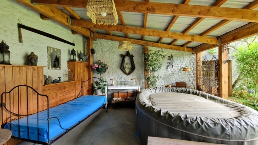 Photos 26 - Rural - Dpt Essonne (91), à vendre proche de Méréville propriété 8 pièces avec maisonnette, jardin clos, cave et garage