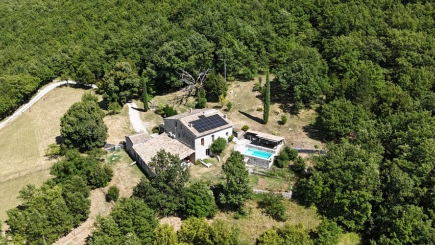 Photos 32 - Rural - Stone property with 180 sqm of living space set on 22,000 sqm of land, enjoying a commanding panoram