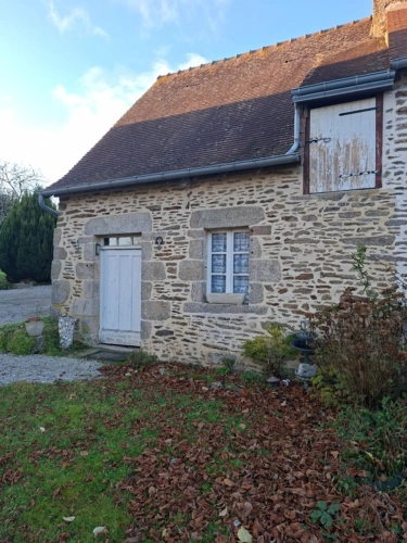 Photos 4 - Prestige - Propriété Habitation, maisonnette et grange, 3000m2 terrain clos, Hameau, proche Saint Pierre des Nids, La ferriere Bochard...A découvrir absolument !!