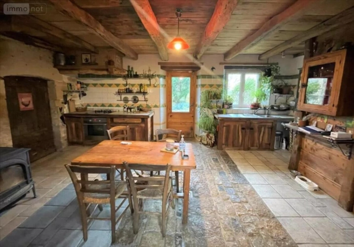 Photos 7 - Rural - Farmhouse