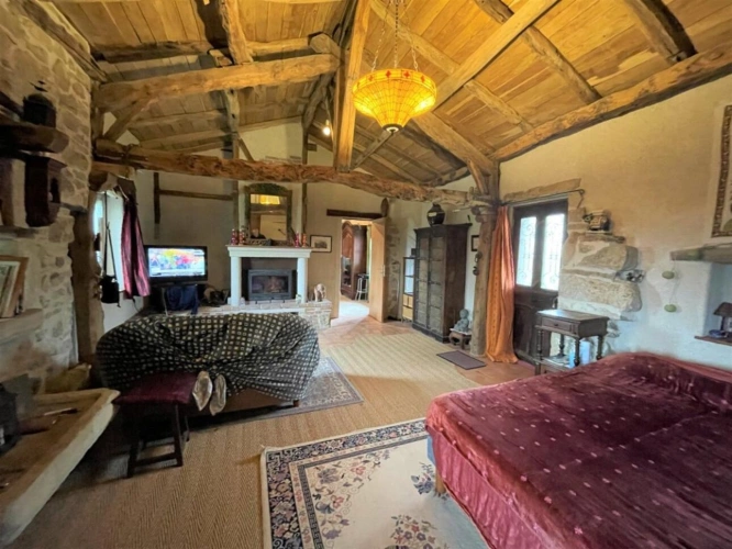 Photos 13 - Rural - Farmhouse