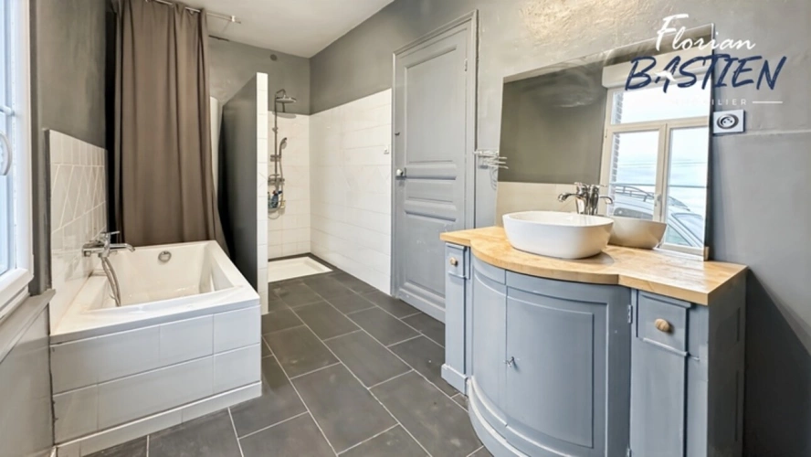 Photos 7 - Rurale - Un corps de ferme d’exception, à l’abri des regards, où authenticité et potentiel se rencontrent à Lecelles