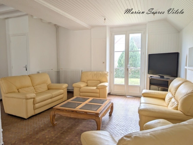 Photos 7 - Prestige - Ensemble immobilier composé de 2 maisons accolées sur beau terrain de  plus de 900 m² à Provins