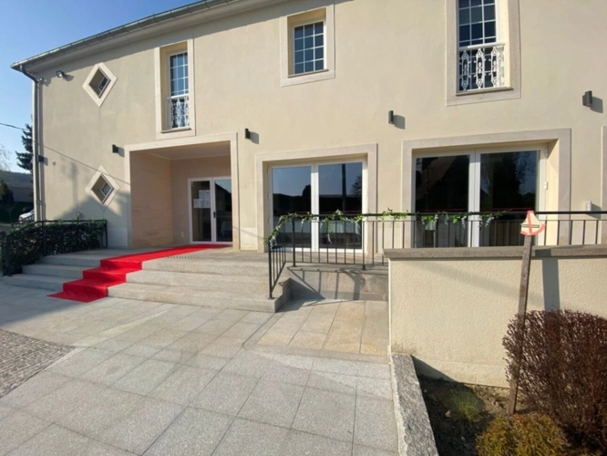 Photos 12 - Prestige - SALLE DE RECEPTION 220 personnes assises + 94 couchages au cœur du Vignoble Champenois