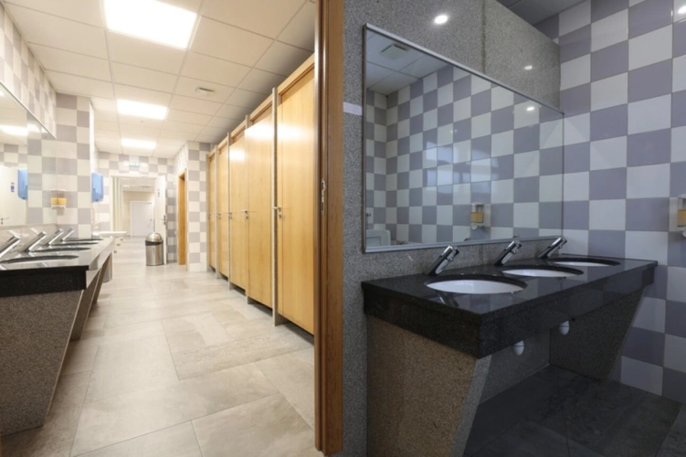 Photos 61 - Prestige - SALLE DE RECEPTION 220 personnes assises + 94 couchages au cœur du Vignoble Champenois