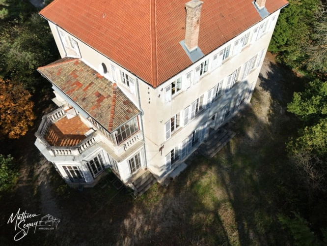 Photos 40 - Prestige - Découvrez l'élégance intemporelle de cette Maison de Maître d'exception à rénover