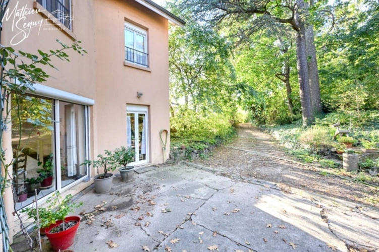 Photos 44 - Prestige - Découvrez l'élégance intemporelle de cette Maison de Maître d'exception à rénover