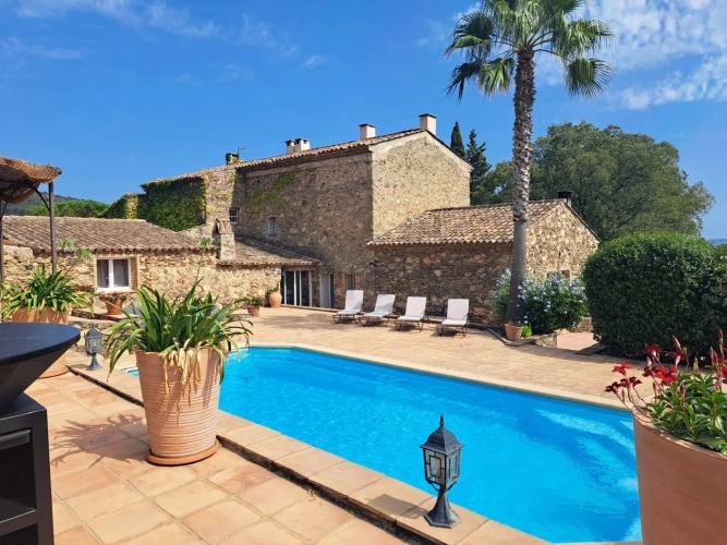 Photos 1 - Touristique - Maison de Campagne - Gites - Local de Vente