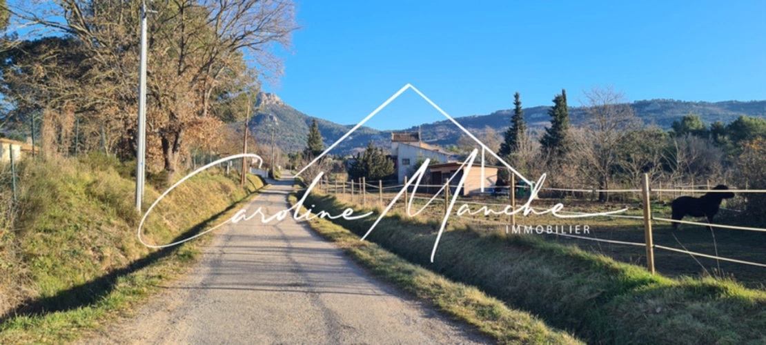 Photos 1 - Prestige - Grande maison + garage sur terrain de 6500 m² divisible