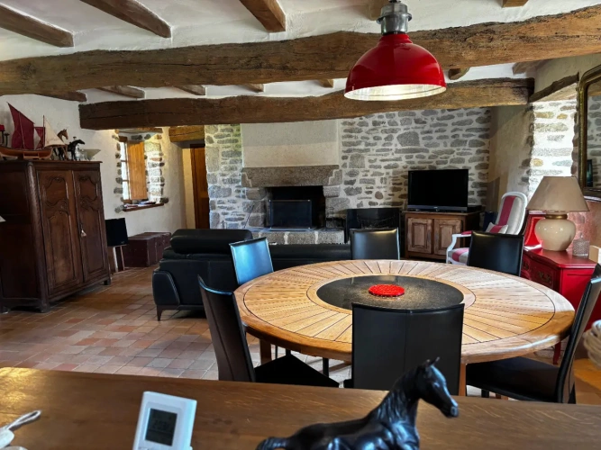 Photos 4 - Équestre - Propriété coup de cœur, 3 maisons avec Dépendance Équestre, à 2 Min de la Plage