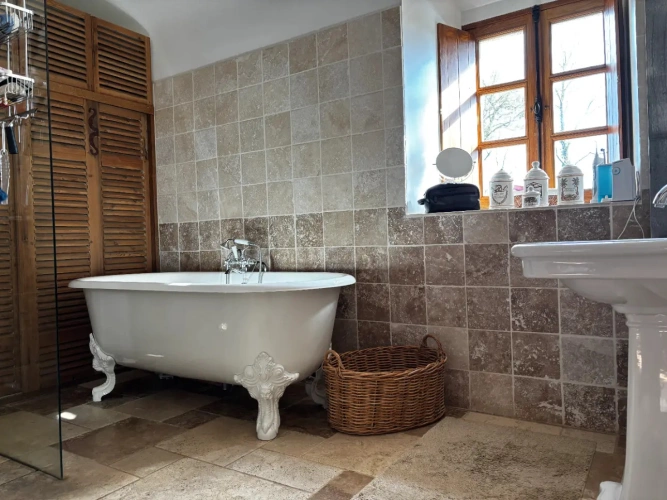 Photos 7 - Équestre - Propriété coup de cœur, 3 maisons avec Dépendance Équestre, à 2 Min de la Plage