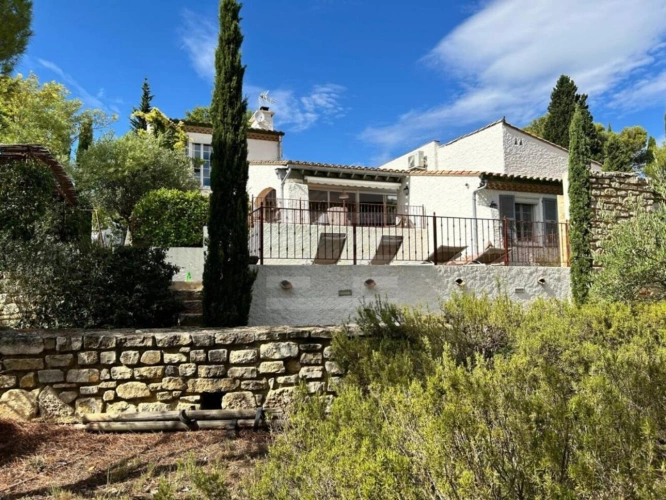 Photos 7 - Rural - House