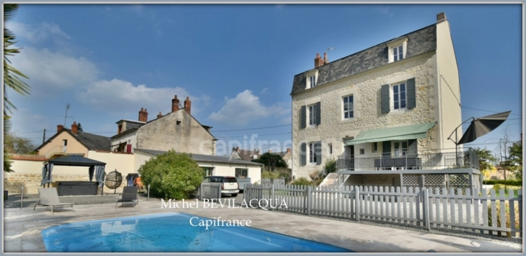 Photos 2 - Prestige - NEVERS (58), Propriété de charme 12 pièces, 265 m² habitables, 8 chambres, grandes annexes, piscine, terrain 1100 m²