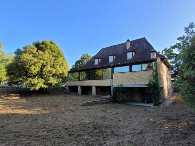 Photos 5 - Touristique - Propriete à vendre 14 pièces LE BUGUE (24)