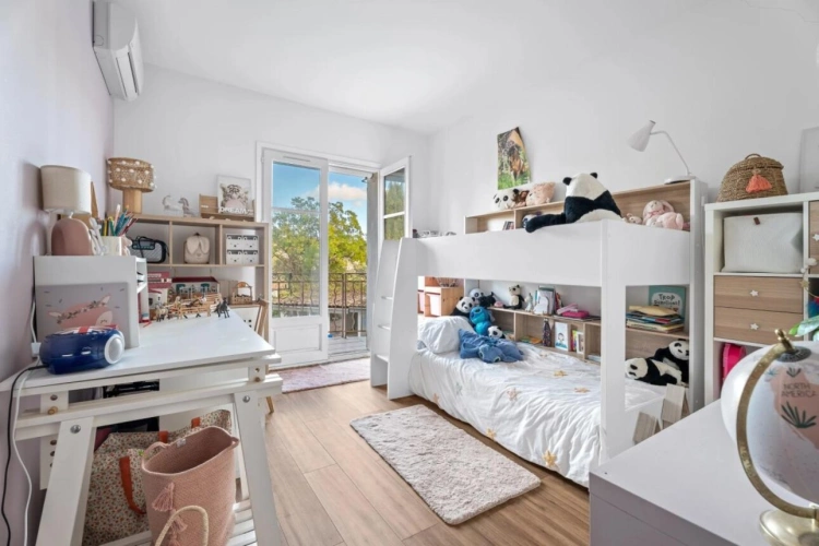 Photos 16 - Prestigious - House