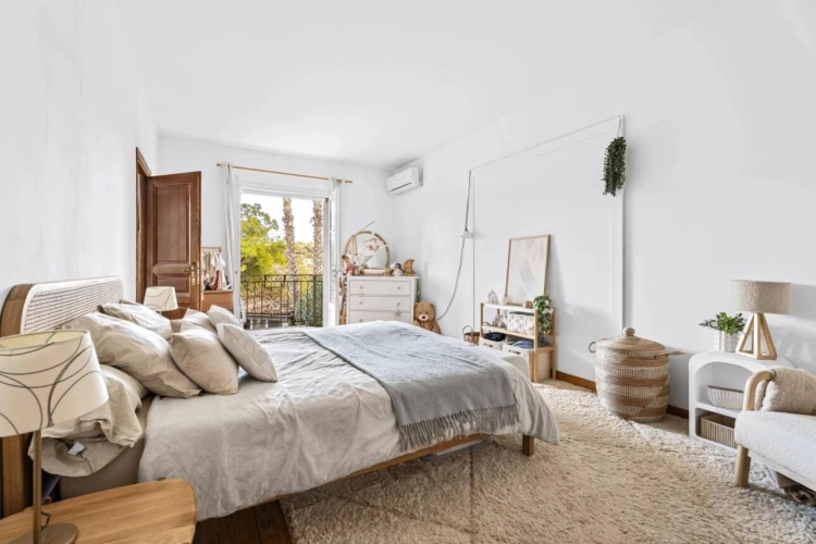 Photos 19 - Prestigious - House