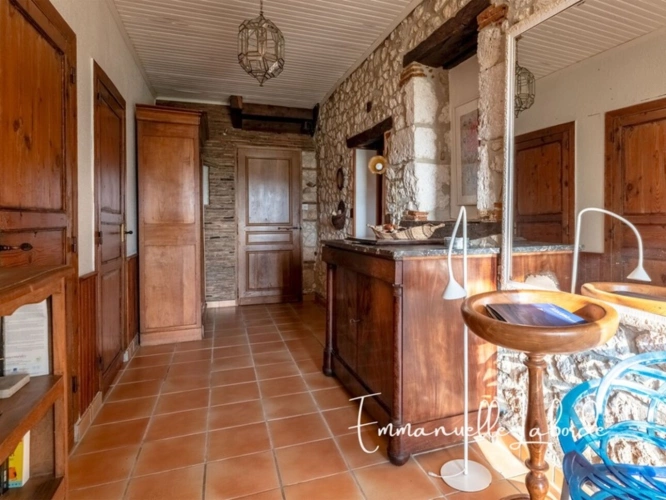 Photos 9 - Rural - Stone estate with outbuildings and 5 hectares of nature – Monbazillac (24240)