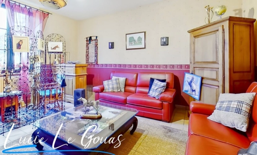 Photos 3 - Équestre - Ensemble immobilier rare sur plus de 4 hectares – Idéal projet équestre, gîte ou grande famille