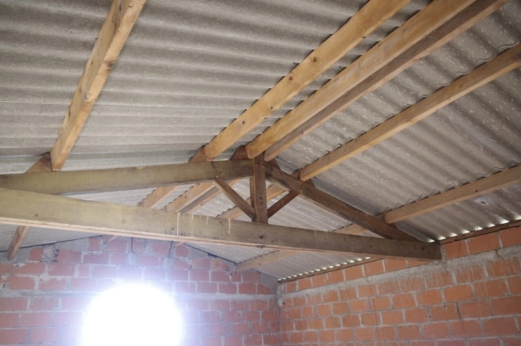 Photos 10 - Rural - Barn being converted for sale, 1 room in MONTESQUIOU (32) 42.50 m² on land of approximately 400 m².