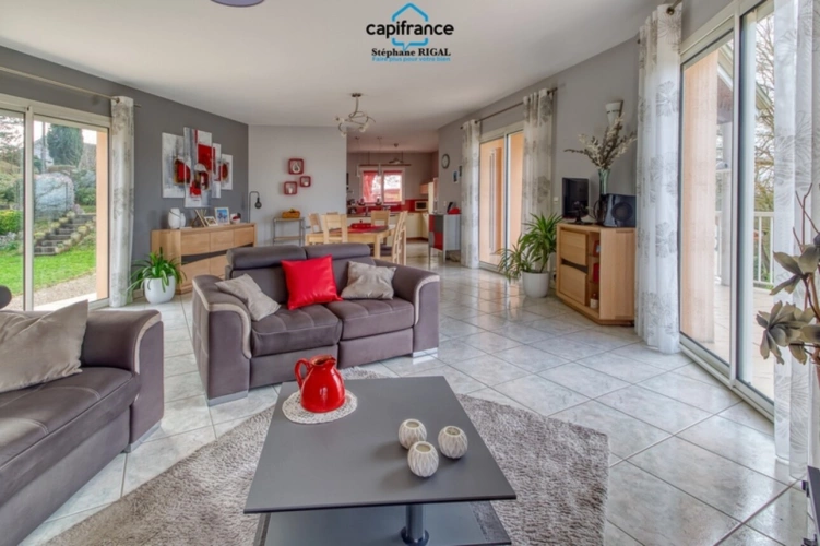 Photos 27 - Rural - Property for sale, 6 rooms, PENNE D'AGENAIS (47). House of 175m2 of living space + basement on 5245m