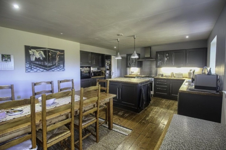 Photos 12 - Rural - Character property