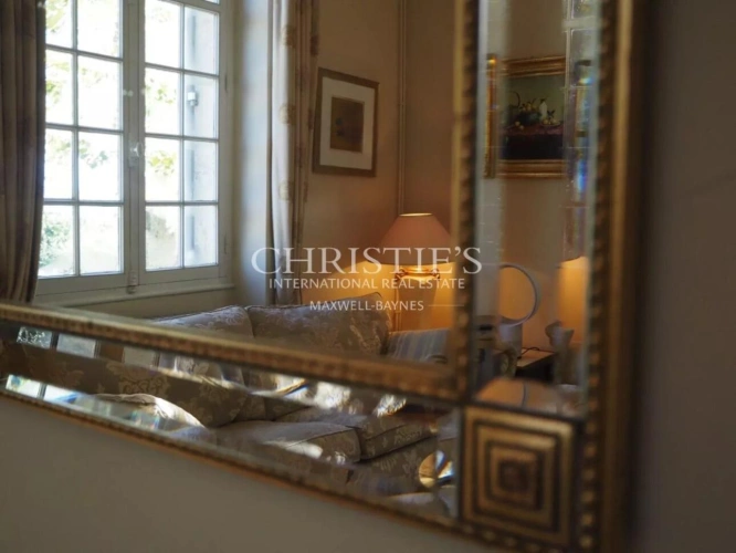 Photos 15 - Prestige - Région Saint-Emilion - Château de caractère à fort potentiel