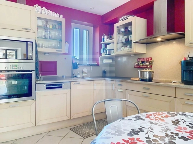 Photos 4 - Rural - Property