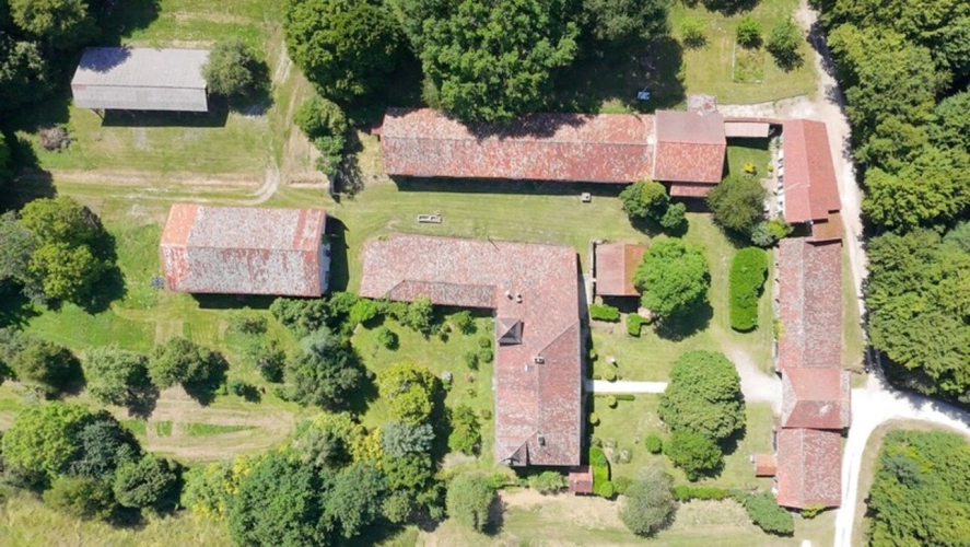 Photos 3 - Prestige - Propriete à vendre 16 pièces proche de BARBEZIEUX SAINT HILAIRE (16) sur 8.5 ha