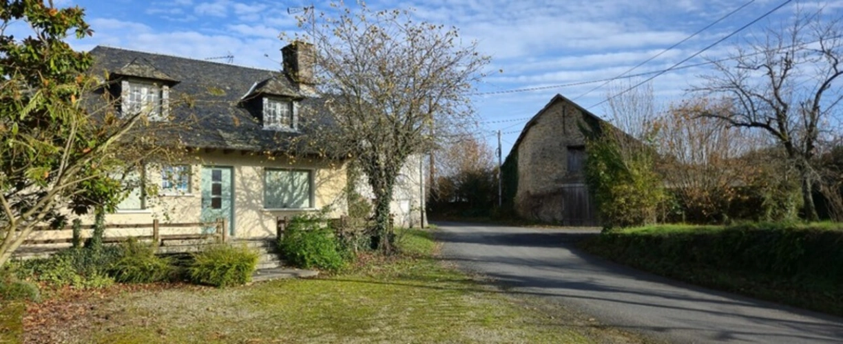 Photos 9 - Rurale - Dpt Corrèze (19), à vendre ESTIVAUX propriete P7