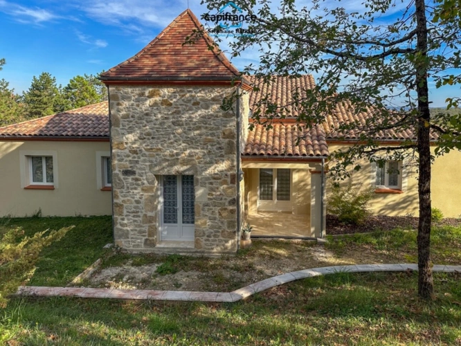 Photos 1 - Rurale - Propriete à vendre 5 pièces MAUROUX (46) maison de 155m2 habitables avec piscine sur terrain de 5499m2