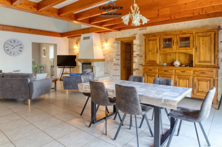 Photos 6 - Rurale - Propriete à vendre 5 pièces MAUROUX (46) maison de 155m2 habitables avec piscine sur terrain de 5499m2