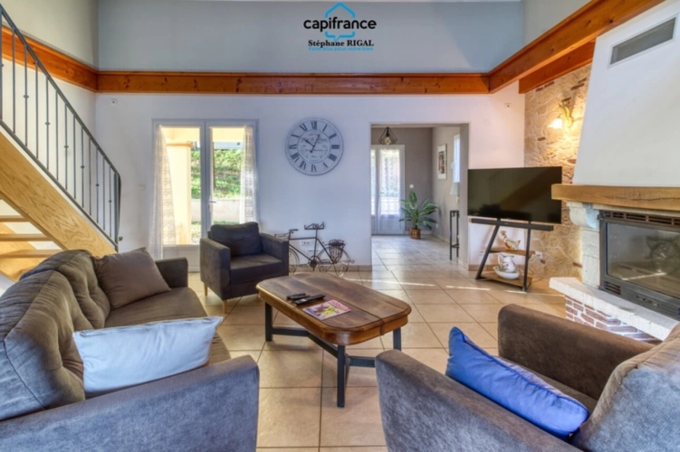 Photos 7 - Rurale - Propriete à vendre 5 pièces MAUROUX (46) maison de 155m2 habitables avec piscine sur terrain de 5499m2