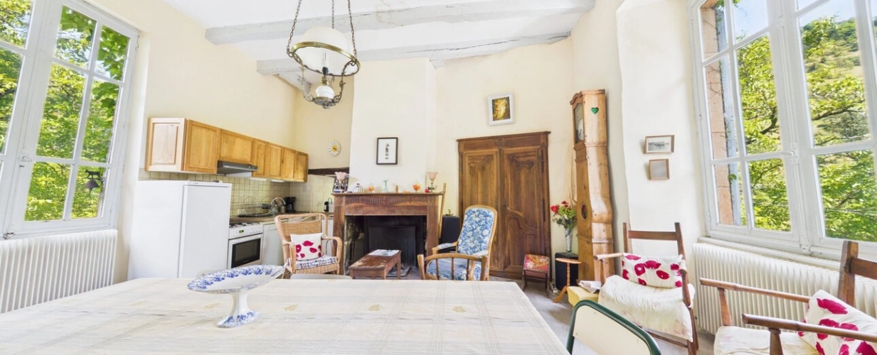 Photos 9 - Rural - Mansion