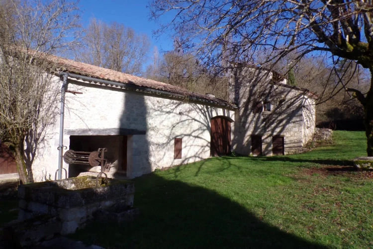 Photos 2 - Touristique - Ensemble immobilier en campagne sur 6 ha