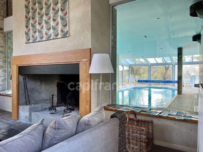 Photos 23 - Touristique - ST-LÉONARD - ENSEMBLE IMMOBILIER - APPART'HOTELS - 8 LOGEMENTS - HABITATION PRINCIPALE 280 M2 - 9 PIÈCES - 5 ha 50 - 13000 M2 CONSTRUCTIBLE - PISCINE INTÉRIEURE