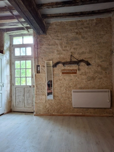 Photos 3 - Rural - Propriété ; Longère à rénover,  hangar + garage de plus de 700m2.jardin bucolique, studio indépendant. Secteur Courgains, Marolles les Braults