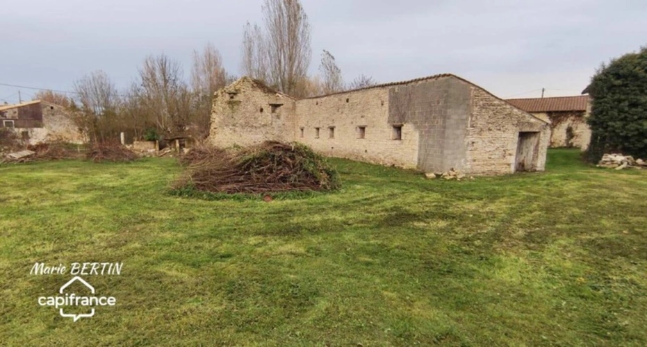 Photos 5 - Rurale - Grange à vendre 1 pièces SECONDIGNE SUR BELLE (79)