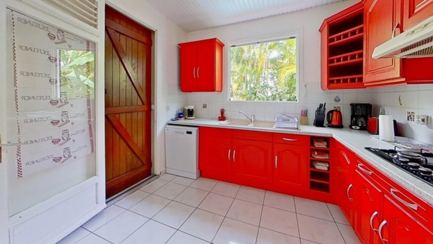 Photos 5 - Prestigious - Les Trois-Îlets – Plage à pied - T3 de plain-pied - piscine – 83m2 au sol – Terrain 237m2 (972) - A vendre