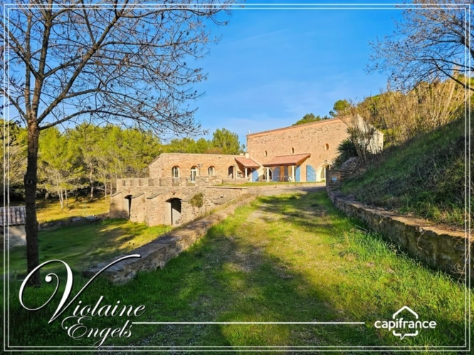 Photos 26 - Prestigious - Minerve – A heritage setting between history, nature and elegance